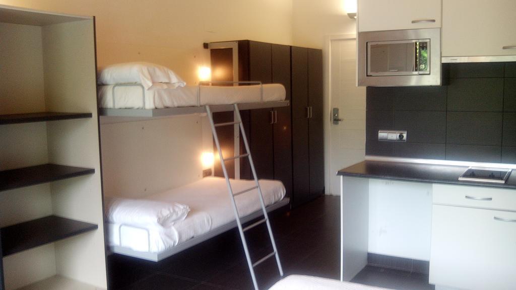 Albergue/Auberge Ulia Youth Hostel 산세바스티안 객실 사진